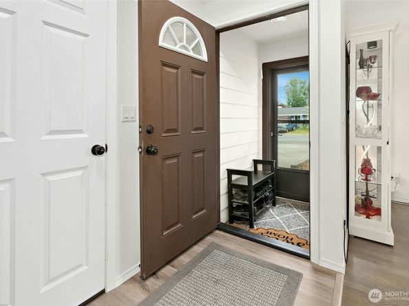 237 S 186th Street, Burien WA 98148