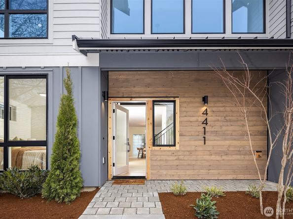 4411 1st Avenue NE, Seattle WA 98105