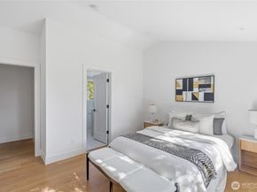 11731 Durland Avenue NE, Seattle WA 98125
