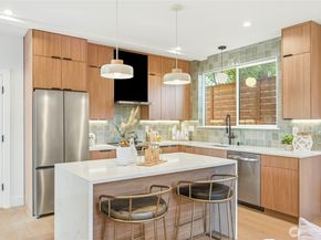 11731 Durland Avenue NE, Seattle WA 98125