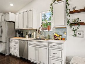 4610 S 160th Street S, Tukwila WA 98188
