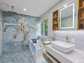 16031 SE 167th Place, Renton WA 98058