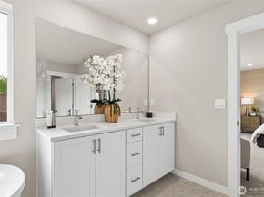 4963 237th Court SE 19, Issaquah WA 98029