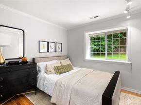 5791 Wimsey Lane NE, Bainbridge Island WA 98110