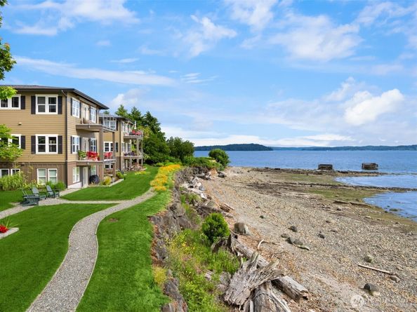 9551 NE South Beach Drive 3H, Bainbridge Island WA 98110