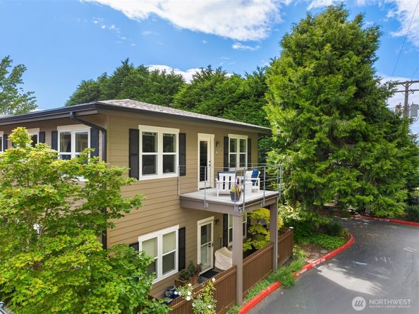 9551 NE South Beach Drive 3H, Bainbridge Island WA 98110