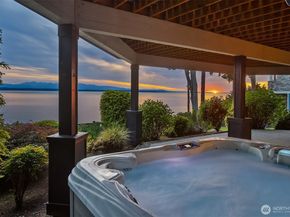 15718 72nd Avenue W, Edmonds WA 98026