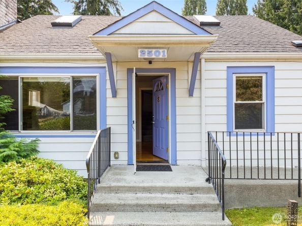 2501 SW 112th Street, Seattle WA 98146