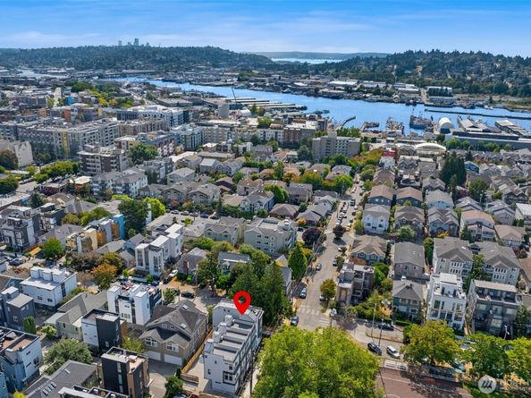 2454 NW 60th Street, Seattle WA 98107