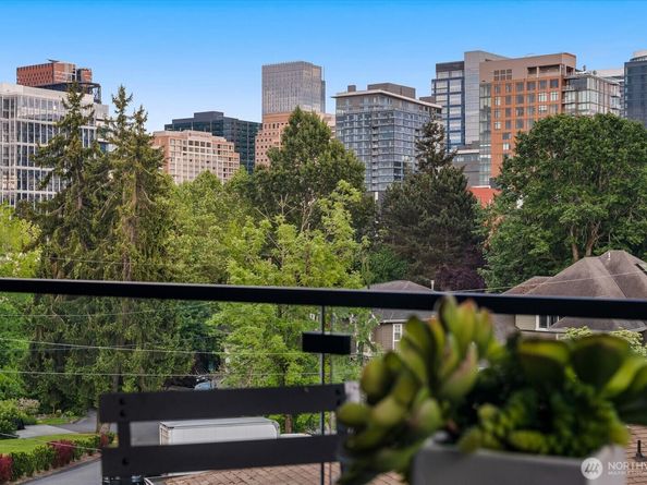 1331 102nd Avenue NE, Bellevue WA 98004