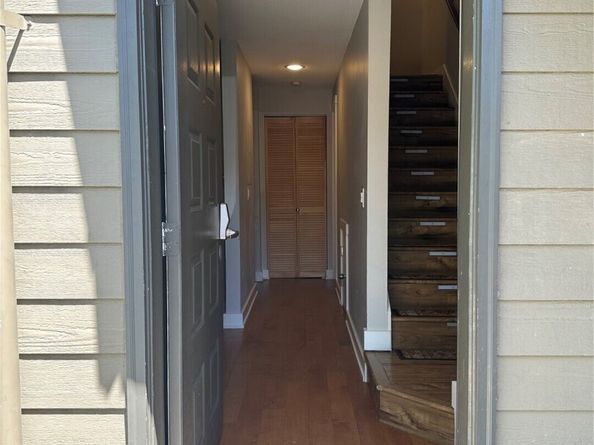 Undisclosed Address #2562674, Redmond WA 98052