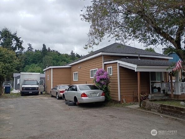 716 Railroad Avenue S, Kent WA 98032