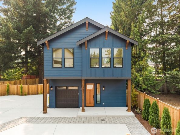 13637 103rd Avenue NE, Kirkland WA 98034