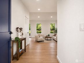 11014 6th Avenue W B, Everett WA 98204