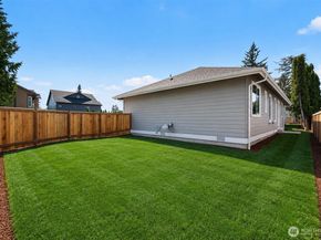 11014 6th Avenue W B, Everett WA 98204