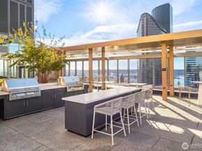 800 Columbia Street 1703, Seattle WA 98104