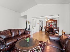 1817 180th Place SW, Lynnwood WA 98037