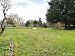 10028 30th Avenue SW, Seattle WA 98146
