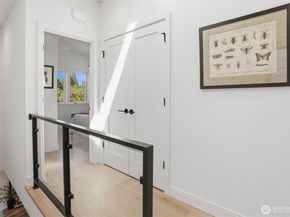 8332 24th Avenue NW, Seattle WA 98117