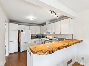 17918 23rd Lane NE 302, Shoreline WA 98155