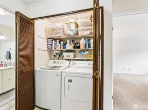 17918 23rd Lane NE 302, Shoreline WA 98155