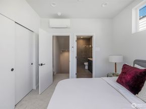6727 Carleton Avenue S B, Seattle WA 98108
