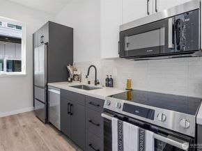 6727 Carleton Avenue S B, Seattle WA 98108