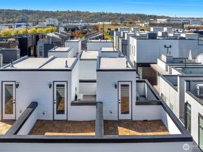 6727 Carleton Avenue S B, Seattle WA 98108