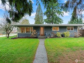 4902 NE 7th Place, Renton WA 98059