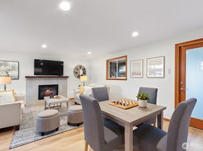 4902 NE 7th Place, Renton WA 98059