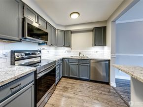 1131 115th Street SW D3, Everett WA 98204