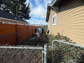 1502 A Street, Auburn WA 98002