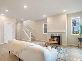 23827 SE 115th Place SE, Kent WA 98031