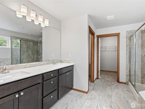 2906 S 135th Street, Tukwila WA 98168