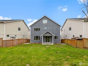 2906 S 135th Street, Tukwila WA 98168