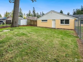 23304 55th Avenue W, Mountlake Terrace WA 98043