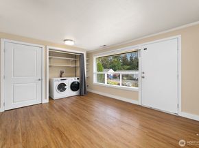 23304 55th Avenue W, Mountlake Terrace WA 98043
