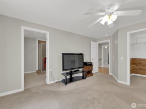 18803 156th Avenue NE, Woodinville WA 98072