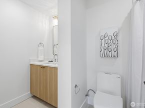 2010 Fairview Avenue E A, Seattle WA 98102