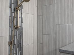 7627 NE 202nd Place, Kenmore WA 98028