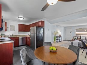 1430 NW 59th Street 202, Seattle WA 98107