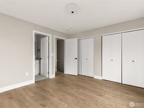 1404 N 136th Street, Seattle WA 98125