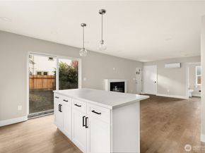 1404 N 136th Street, Seattle WA 98125