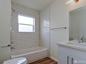 5045 37th Avenue S, Seattle WA 98118