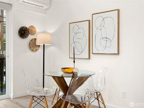 109 22nd Avenue E F, Seattle WA 98112