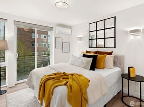 109 22nd Avenue E F, Seattle WA 98112