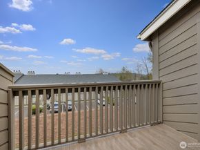 1321 S Puget Drive E33, Renton WA 98055