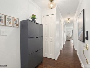 2930 76th Avenue SE A203, Mercer Island WA 98040
