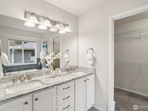 12219 NE 105th Street, Kirkland WA 98033