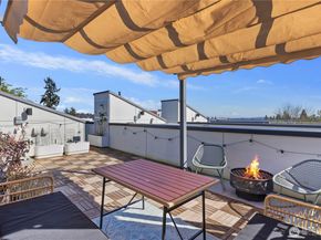 9624 Linden Avenue N, Seattle WA 98103